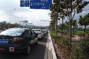 昆明地區(qū)優(yōu)質(zhì)昆明汽車陪駕服務