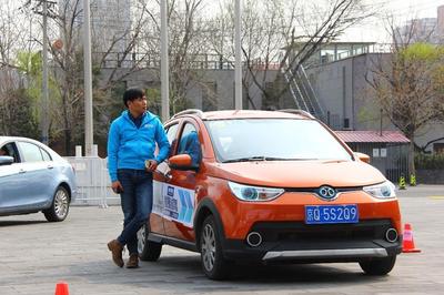 e起試駕 解鎖春日一站式購車新體驗，讓汽車陪駕服務成為你的專屬向導